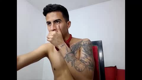 velk_hot1 online show from 03.01.25