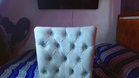 velk_hot1 online show from 04.20.26