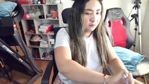 Snapshot of vellarossa chatting on 07.24.26 Im VelaI will be Christmas and New Year with my family December 22 to January 13 I will miss you guys. online show from 07.24.26