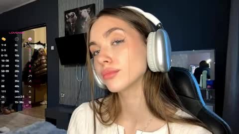 Nia online show from 03.28.26