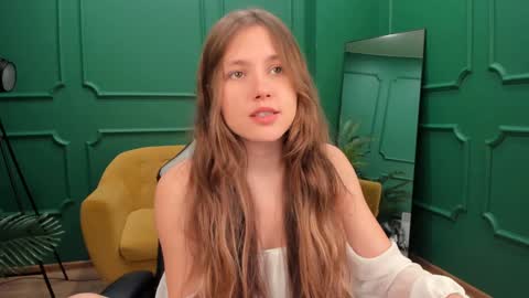 velvet_cherry online show from 01.12.25