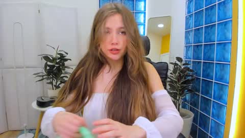 velvet_cherry online show from 01.31.25