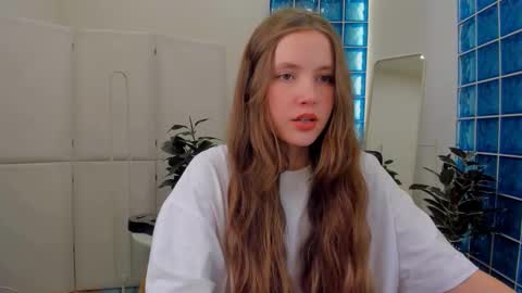 velvet_cherry online show from 03.11.25