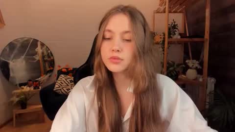 velvet_cherry online show from 10.26.25