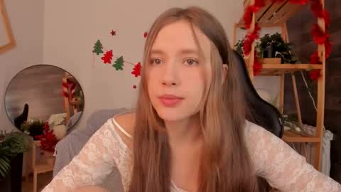 velvet_cherry online show from 12.14.25