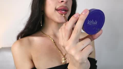 Velvet  online show from 06.04.26