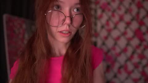 Snapshot of velvet_vice chatting on 10.15.25 Polly online show from 10.15.25