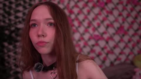 Snapshot of velvet_vice chatting on 10.19.25 Polly online show from 10.19.25