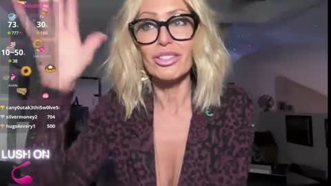 VelvetBarbie online show from 01.08.25