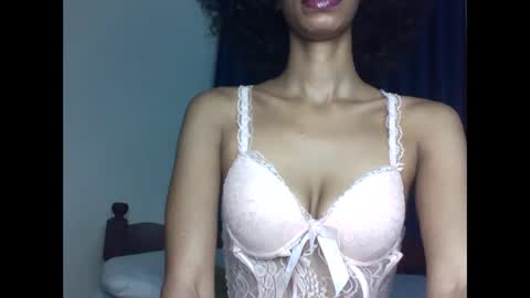 Snapshot of velvetbrownn chatting on 04.14.26 velvetbrownn online show from 04.14.26