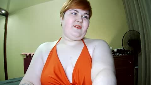 Snapshot of velvetcandy_ chatting on 06.17.26 velvetcandy_ online show from 06.17.26
