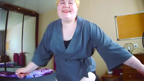 Snapshot of velvetcandy_ chatting on 08.04.26 velvetcandy_ online show from 08.04.26