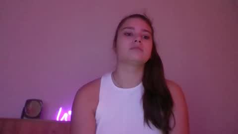 Snapshot of velveted_ivy chatting on 11.07.25 velveted_ivy online show from 11.07.25