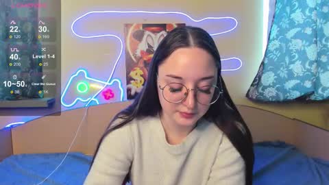 Snapshot of velvetgloww chatting on 02.03.26 Violetta online show from 02.03.26