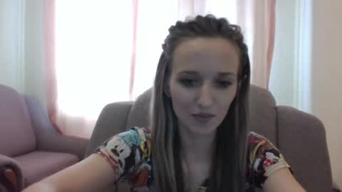 Snapshot of velvetintuition chatting on 05.09.26 velvetintuition online show from 05.09.26