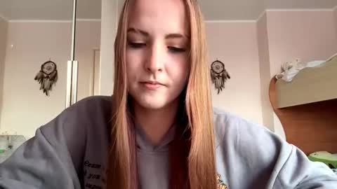 Snapshot of velvetmary chatting on 11.19.25 Rachel online show from 11.19.25