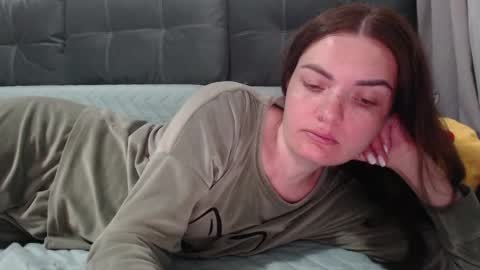 velvetmoon123 online show from 04.15.26