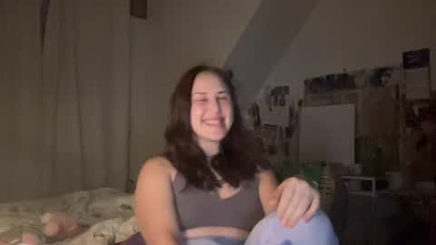 Snapshot of velvetsirenn chatting on 06.16.26 velvetsirenn online show from 06.16.26