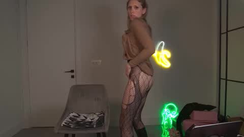 VelvetTGirl online show from 03.16.26