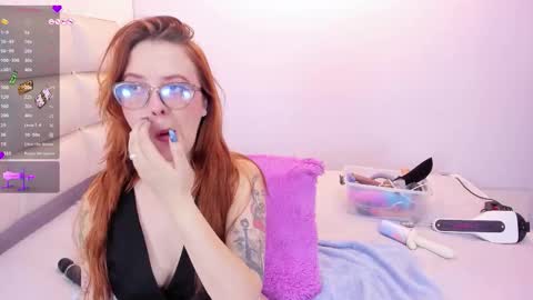 Yvonne online show from 01.12.26