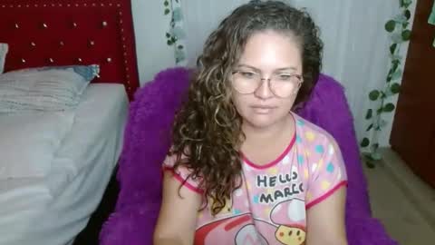 venecasexy44 online show from 05.05.26