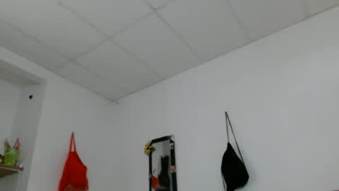 Snapshot of venecasexy44 chatting on 07.08.26 venecasexy44 online show from 07.08.26