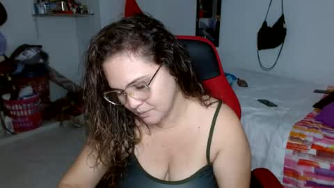 Snapshot of venecasexy44 chatting on 07.09.26 venecasexy44 online show from 07.09.26