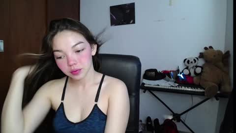 Venelope 3 online show from 12.14.24