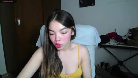 Venelope 3 online show from 02.17.25