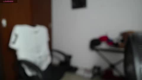 Venelope 3 online show from 02.22.25