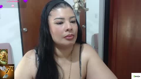 Snapshot of venus1111_ chatting on 06.11.26 HI IM VENUS SMALL BOOBS BIG HEART WARM PUSSY online show from 06.11.26