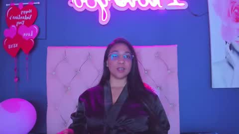 Snapshot of venus_0110 chatting on 02.16.25 Venus Veracruz online show from 02.16.25