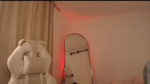 venus_art11 online show from 09.21.25