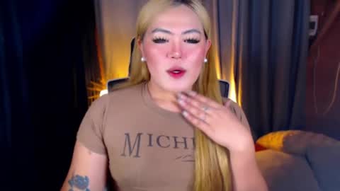 Snapshot of venus_colly chatting on 07.13.26 I am Colly Your mystery girl online show from 07.13.26