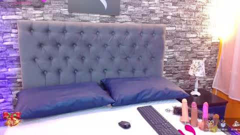 Medussa online show from 12.15.24