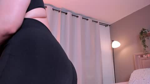 venus_reid online show from 09.14.25