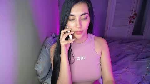 Snapshot of venus_starmodel chatting on 01.12.25 Venus online show from 01.12.25