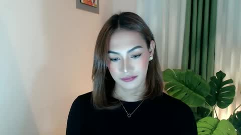 Venus Sunrise Bombshell online show from 01.13.26