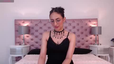 Snapshot of venusandrea29 chatting on 12.04.25 Venus online show from 12.04.25