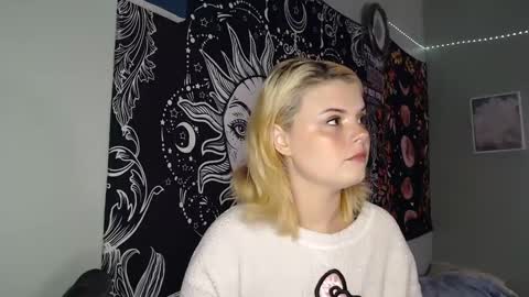 Miss Venus online show from 09.11.25