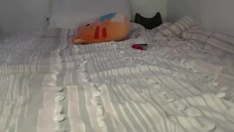 Miss Venus online show from 04.21.26