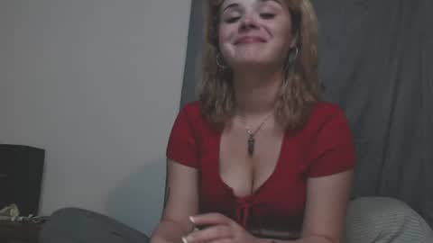 Snapshot of venusastar chatting on 07.12.26 Miss Venus online show from 07.12.26