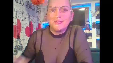 VENUSINA07 online show from 10.22.25