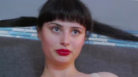 Snapshot of venusinylons chatting on 06.14.26 venusinylons online show from 06.14.26
