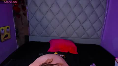 Venusowen  online show from 03.10.25