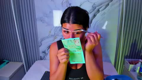 Venusowen  online show from 06.05.26