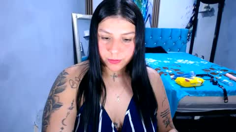 Snapshot of venuswilliamx chatting on 06.20.26 venus online show from 06.20.26