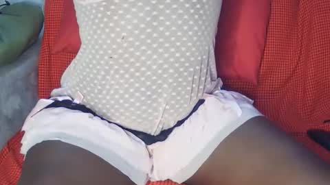 vera_bliss21 online show from 10.14.25