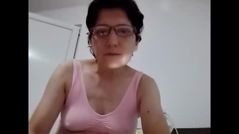 Vera online show from 09.25.25