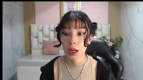 Verana  online show from 10.17.25